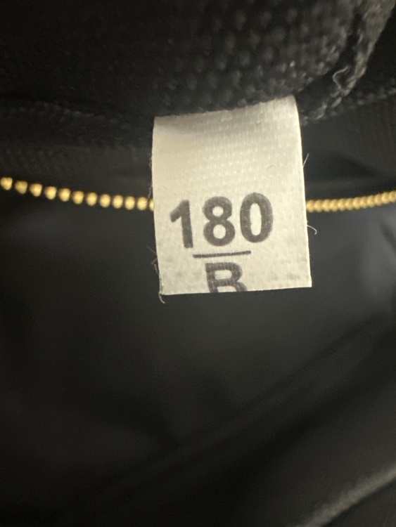 PRADA CANAPA RICAMO 1BA038（ブランドバッグ）の商品画像 - 査定依頼日：2026年6月19日 - 最高査定価格：160,000円