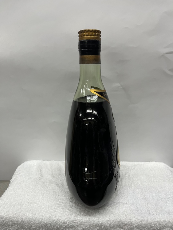 ブランデー ヘネシー （お酒）の商品画像 - 査定依頼日：2026年2月20日 - 最高査定価格：14,000円