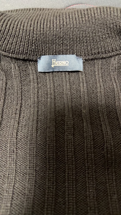 Herno、ハイブリッドダウン（古着・ファッション）の商品画像 - 査定依頼日：2025年12月14日 - 最高査定価格：25,000円