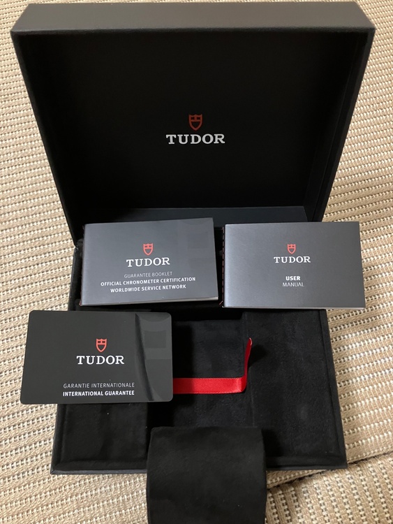 チューダー ブラックベイ 7939G1A0NR（高級時計）の商品画像 - 査定依頼日：2026年4月4日 - 最高査定価格：580,000円