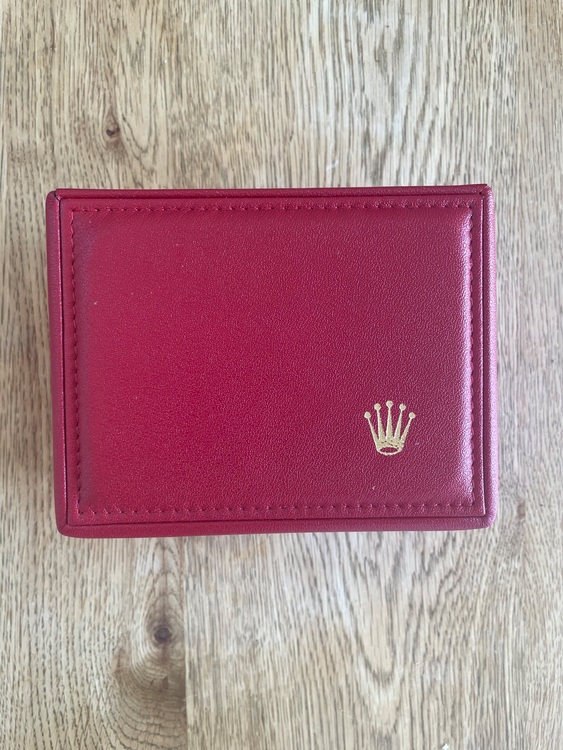 ロレックス パーペチュアル オイスターパーペチュアル（高級時計）の商品画像 - 査定依頼日：2025年7月30日 - 最高査定価格：510,000円