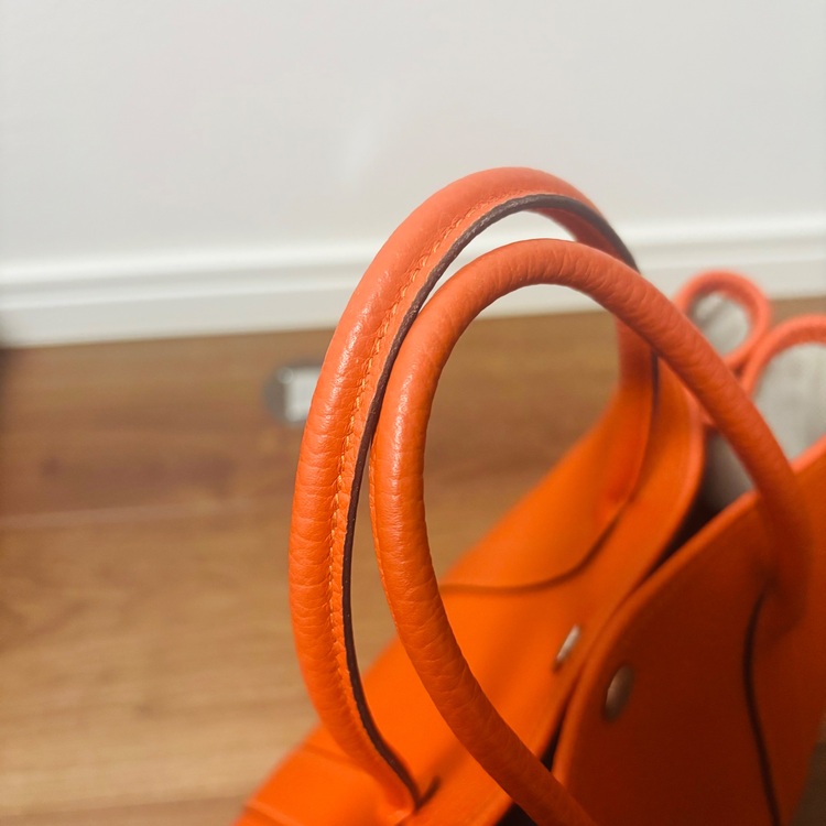 ガーデンパーティーtpm（ブランドバッグ）の商品画像 - 査定依頼日：2025年11月11日 - 最高査定価格：300,000円