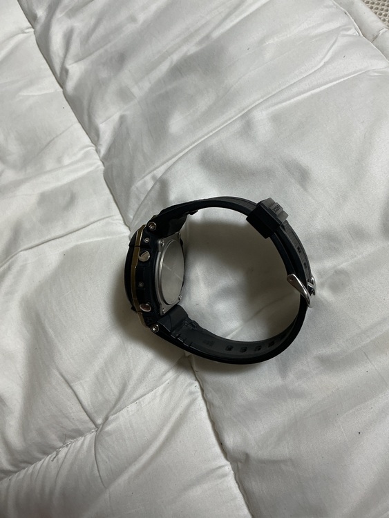 G-SHOCK その他 GST-W300G-1A9Jf（高級時計）の商品画像 - 査定依頼日：2025年9月28日 - 最高査定価格：7,000円