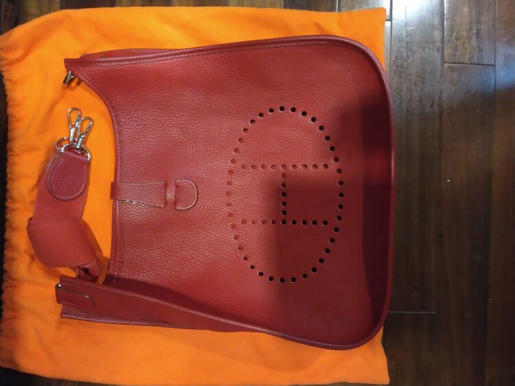 エルメス エブリン （ブランドバッグ）の商品画像 - 査定依頼日：2025年12月9日 - 最高査定価格：210,000円