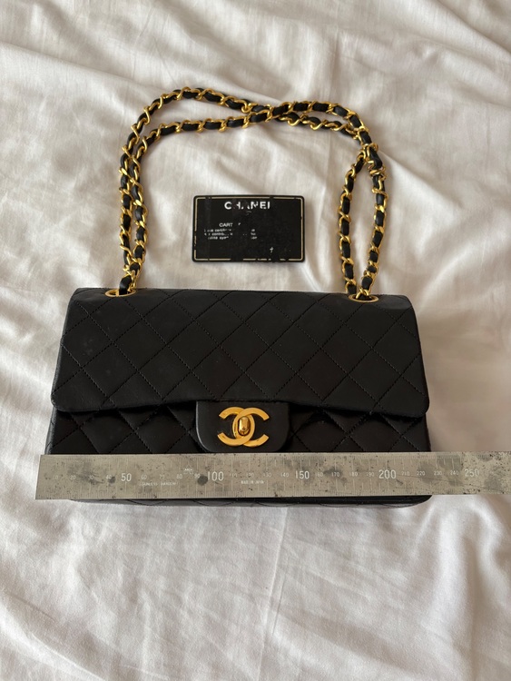 シャネル マトラッセ （ブランドバッグ）の商品画像 - 査定依頼日：2025年6月25日 - 最高査定価格：500,000円