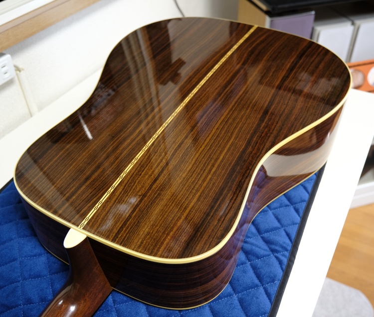 D28（ピアノ・楽器・PA機材）の商品画像 - 査定依頼日：2026年4月27日 - 最高査定価格：250,000円