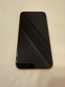 iPhone iPhoneXR 64GB au（スマホ）の商品画像 - 査定依頼日：2026年8月15日 - 最高査定価格：12,500円