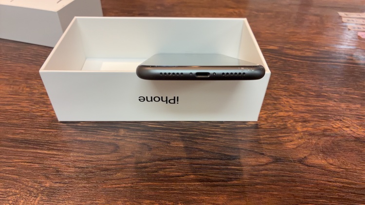 iPhone11 ブラック（スマホ）の商品画像 - 査定依頼日：2026年7月19日 - 最高査定価格：18,000円