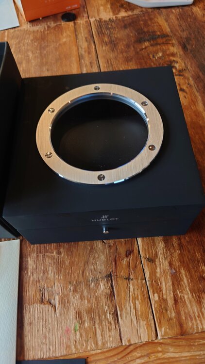 ウブロ ビックバン （高級時計）の商品画像 - 査定依頼日：2026年4月3日 - 最高査定価格：1,300,000円