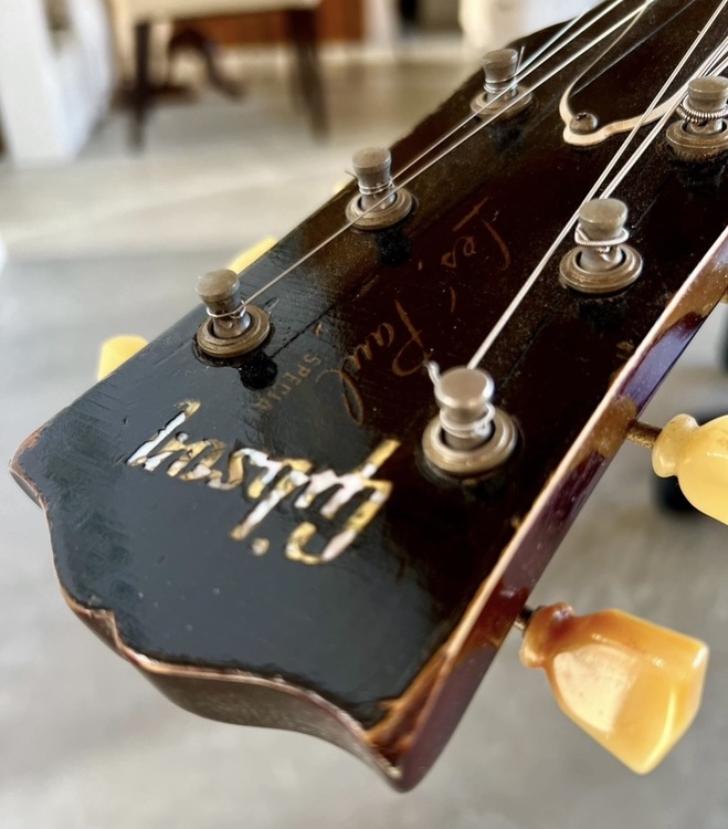 Gibson Lespaul スタンダード（ピアノ・楽器・PA機材）の商品画像 - 査定依頼日：2026年9月4日 - 最高査定価格：180,000円