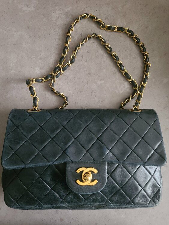 マトラッセ（ブランドバッグ）の商品画像 - 査定依頼日：2025年12月29日 - 最高査定価格：600,000円