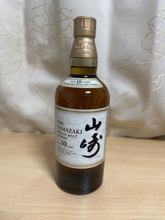 サントリー 山崎10年（お酒）の商品画像 - 査定依頼日：2026年3月10日 - 最高査定価格：21,000円