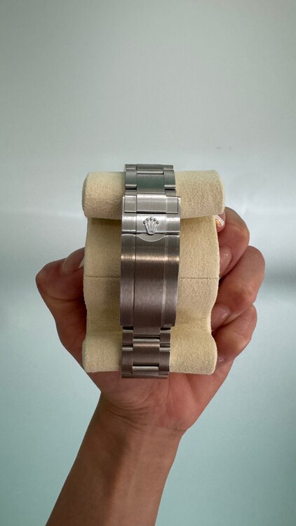 ロレックス　ディープシー（高級時計）の商品画像 - 査定依頼日：2025年4月2日 - 最高査定価格：2,100,000円