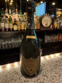 ドンペリニョン1982（お酒）の商品画像 - 査定依頼日：2024年8月7日 - 最高査定価格：30,000円