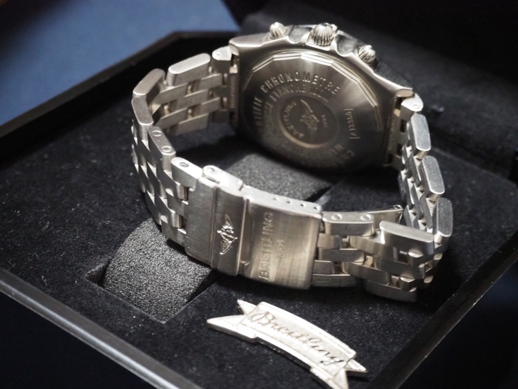 ブライトリング クロノマット （高級時計）の商品画像 - 査定依頼日：2025年6月17日 - 最高査定価格：260,000円