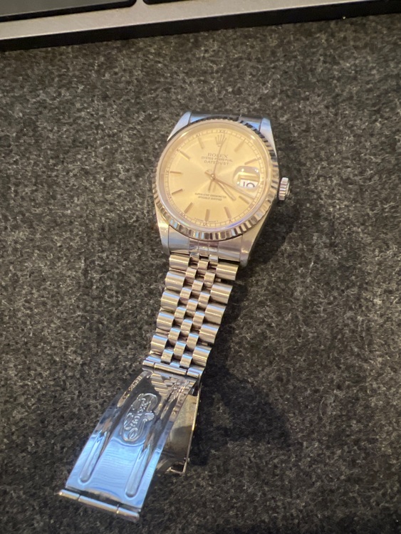 ロレックス デイトジャスト 1623（高級時計）の商品画像 - 査定依頼日：2025年10月30日 - 最高査定価格：960,000円