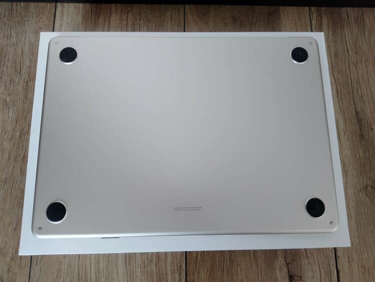 MacBookAir（PC・タブレット）の商品画像 - 査定依頼日：2025年4月11日 - 最高査定価格：48,000円