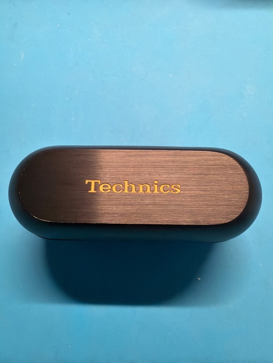 AZ100（オーディオ・スピーカー）の商品画像 - 査定依頼日：2026年4月29日 - 最高査定価格：100,000円