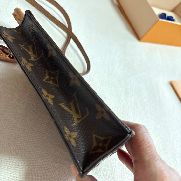 ルイヴィトン モノグラム （ブランドバッグ）の商品画像 - 査定依頼日：2026年4月22日 - 最高査定価格：100,000円