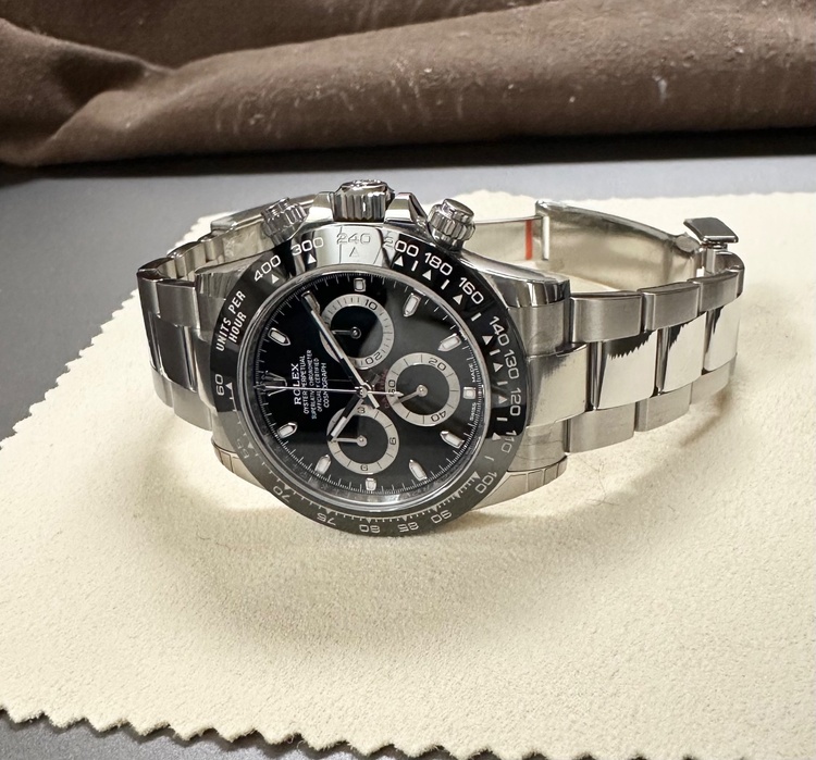 デイトナ（高級時計）の商品画像 - 査定依頼日：2025年12月25日 - 最高査定価格：100,000円