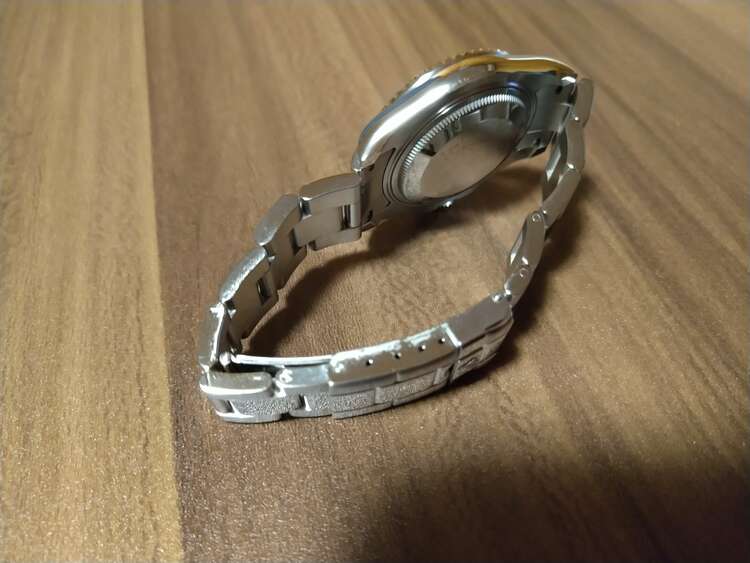 ロレックス ヨットマスター 168622  D（高級時計）の商品画像 - 査定依頼日：2025年4月19日 - 最高査定価格：950,000円