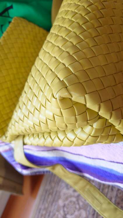 ボッテガ・ヴェネタ  （ブランドバッグ）の商品画像 - 査定依頼日：2025年5月5日 - 最高査定価格：100,000円