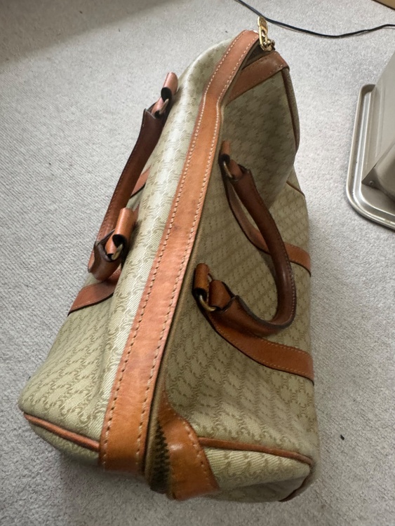 セリーヌ　バック（ブランドバッグ）の商品画像 - 査定依頼日：2026年1月11日 - 最高査定価格：13,000円