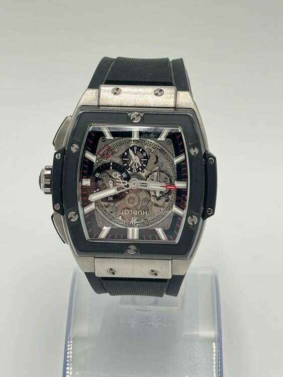 ウブロ ビックバン （高級時計）の商品画像 - 査定依頼日：2025年3月20日 - 最高査定価格：1,400,000円