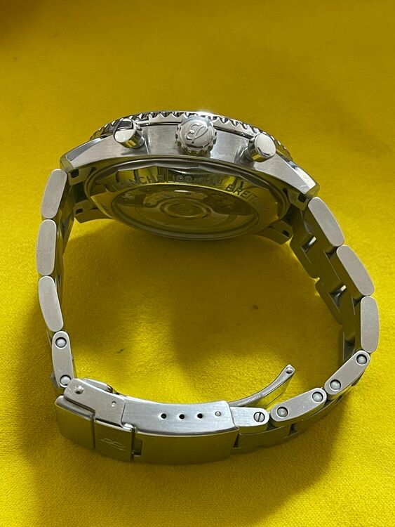 ブライトリング その他 AB0119（高級時計）の商品画像 - 査定依頼日：2025年10月2日 - 最高査定価格：650,000円