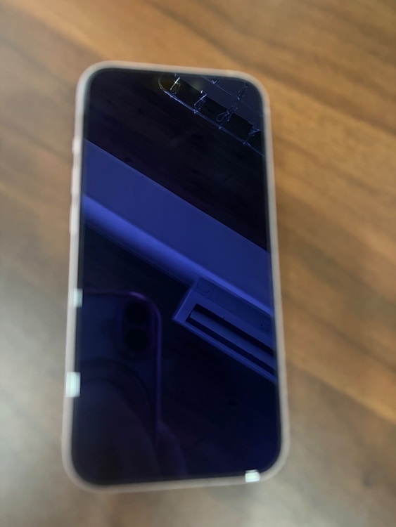・iPhone 15 ・カラー：ピンク ・容量：128GB ・SIMロックなし（SIMフリー） ・バッテリー最大容量：83% ・充放電回数：919回 ・動作確認済み（スマホ）の商品画像 - 査定依頼日：2026年7月17日 - 最高査定価格：63,000円