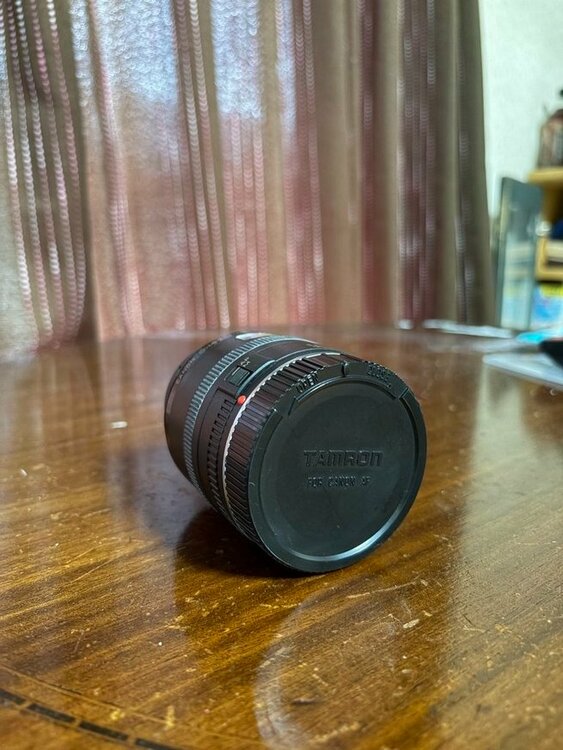 CANON conpact-macro LENS EF 50mm 1:2.5（カメラ）の商品画像 - 査定依頼日：2026年7月15日 - 最高査定価格：3,000円