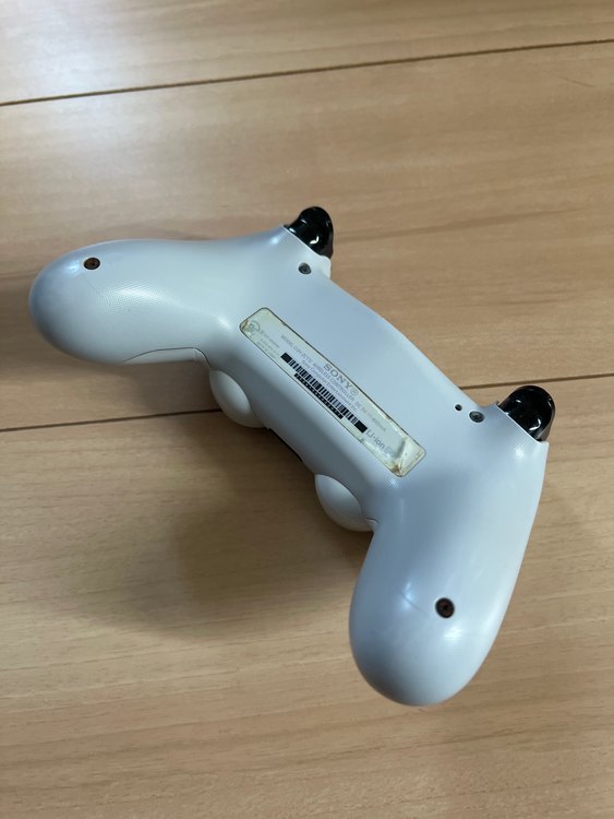 PS4 CUH-1200A（ゲーム機本体・ゲームソフト）の商品画像 - 査定依頼日：2022年11月10日 - 最高査定価格：7,500円