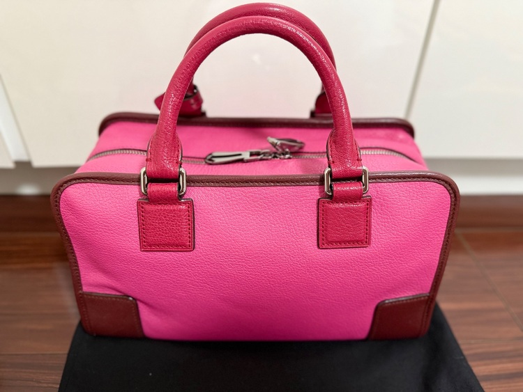 ロエベ　アマソナ28（ブランドバッグ）の商品画像 - 査定依頼日：2025年10月14日 - 最高査定価格：47,000円