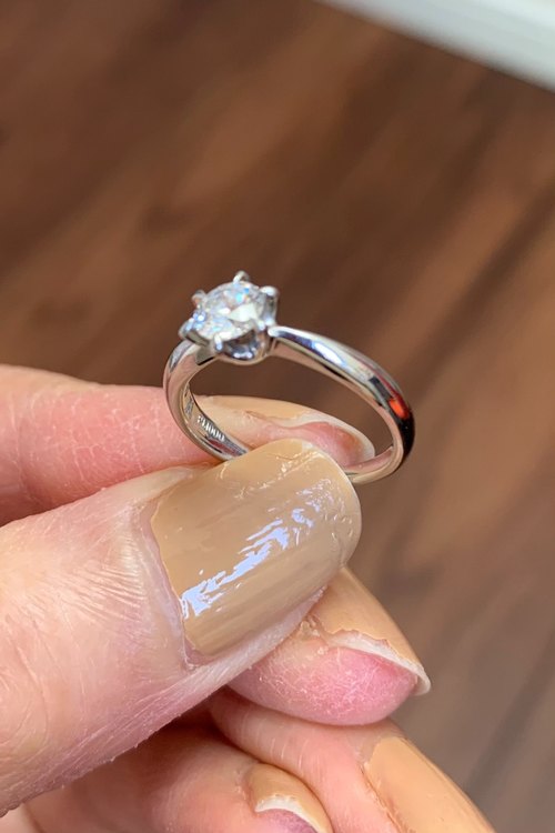 プラチナ1000 ダイヤモンドリング（宝石）の商品画像 - 査定依頼日：2022年9月30日 - 最高査定価格：40,000円