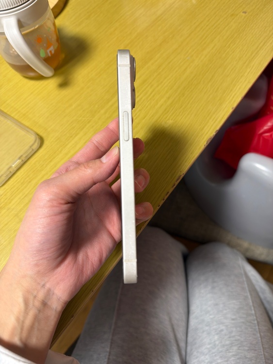 iPhone 14 256GB Softbank（スマホ）の商品画像 - 査定依頼日：2026年2月26日 - 最高査定価格：53,000円