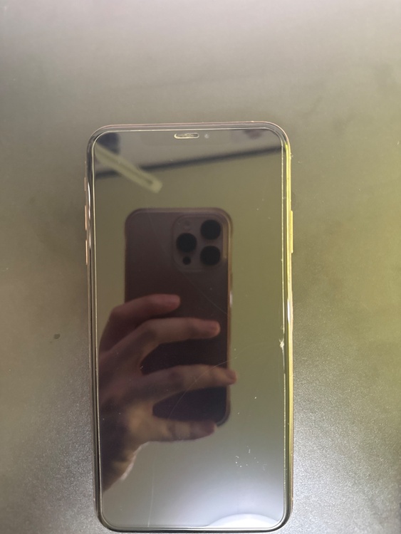 iPhone iPhoneXS Max 256GB SIMフリー（スマホ）の商品画像 - 査定依頼日：2026年6月21日 - 最高査定価格：17,500円