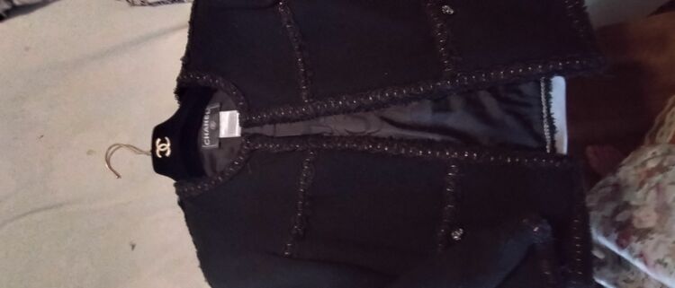 シャネルジャケット、（古着・ファッション）の商品画像 - 査定依頼日：2025年9月4日 - 最高査定価格：80,000円