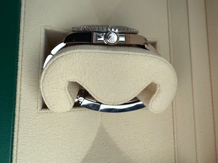 ロレックス サブマリーナー 12406（高級時計）の商品画像 - 査定依頼日：2025年7月26日 - 最高査定価格：1,720,000円