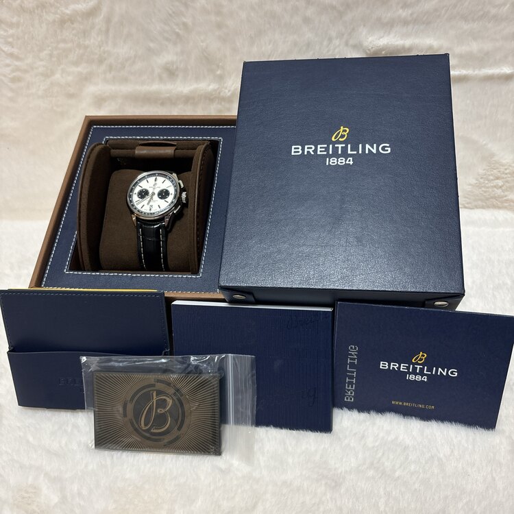 ブライトリング その他 AB011（高級時計）の商品画像 - 査定依頼日：2025年4月9日 - 最高査定価格：450,000円