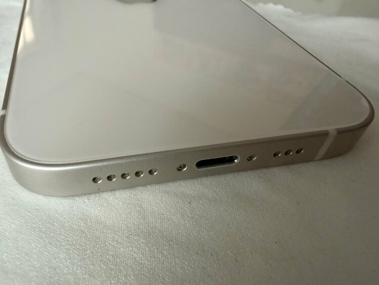 iPhone iPhone 12 64GB SIMフリー（スマホ）の商品画像 - 査定依頼日：2026年7月24日 - 最高査定価格：25,000円