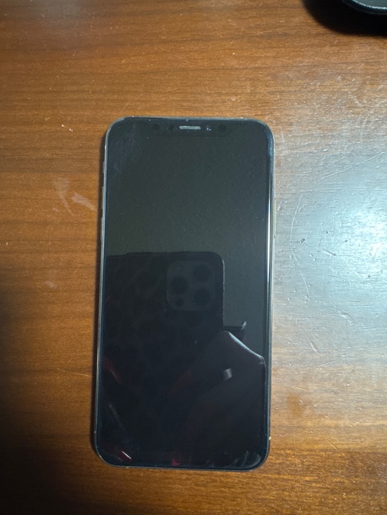 iPhoneXS 64GB SIMフリー（スマホ）の商品画像 - 査定依頼日：2026年5月10日 - 最高査定価格：15,000円