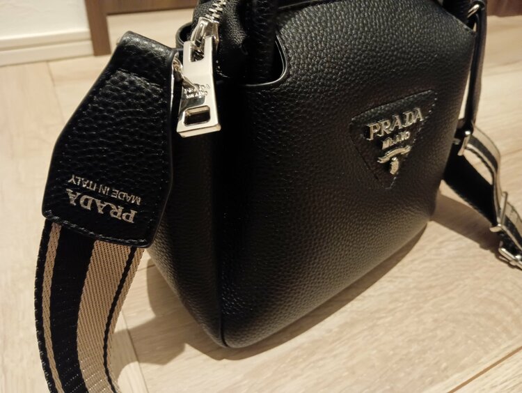 プラダ  （ブランドバッグ）の商品画像 - 査定依頼日：2026年1月29日 - 最高査定価格：210,000円