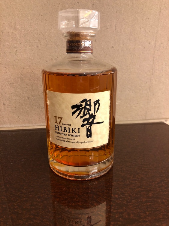 ウイスキー サントリー響 （お酒）の商品画像 - 査定依頼日：2025年11月4日 - 最高査定価格：47,000円