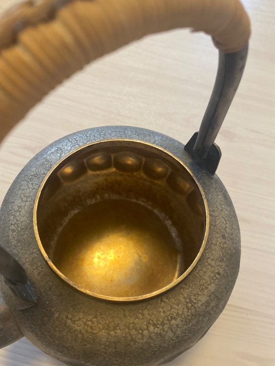 銀瓶（美術品・骨董品）の商品画像 - 査定依頼日：2026年3月28日 - 最高査定価格：30,000円