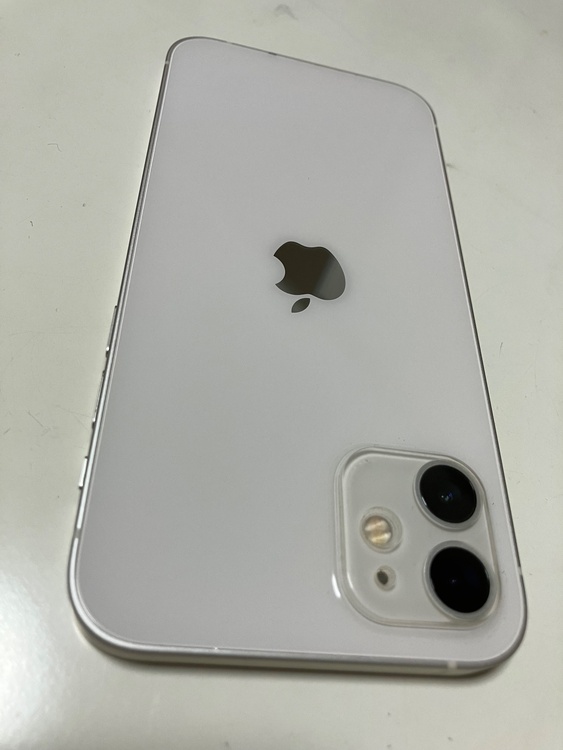iPhone iPhone 12 256GB SIMフリー（スマホ）の商品画像 - 査定依頼日：2026年8月22日 - 最高査定価格：27,500円