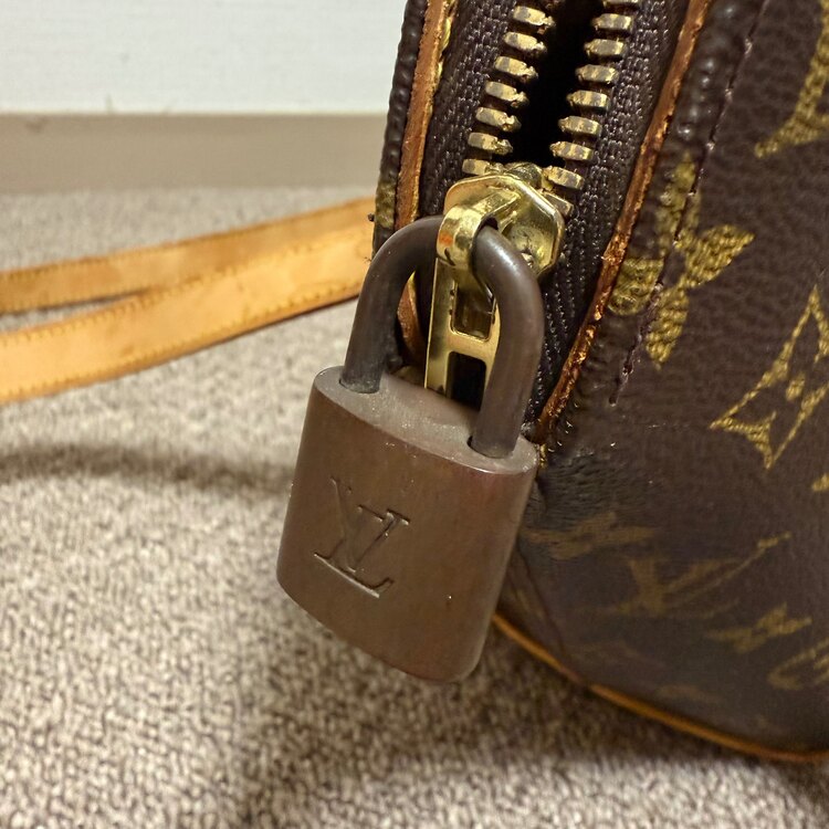 ルイヴィトン　バッグ（ブランドバッグ）の商品画像 - 査定依頼日：2025年5月19日 - 最高査定価格：130,000円