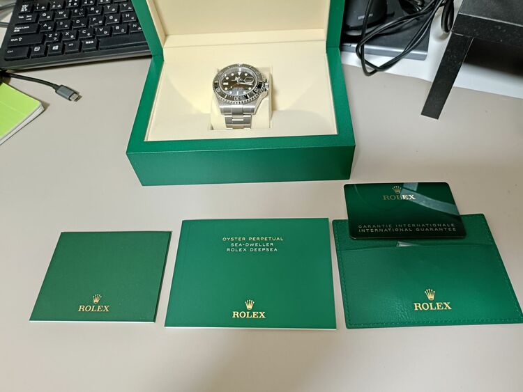 ロレックス シードゥエラー 126600（高級時計）の商品画像 - 査定依頼日：2025年11月29日 - 最高査定価格：1,850,000円