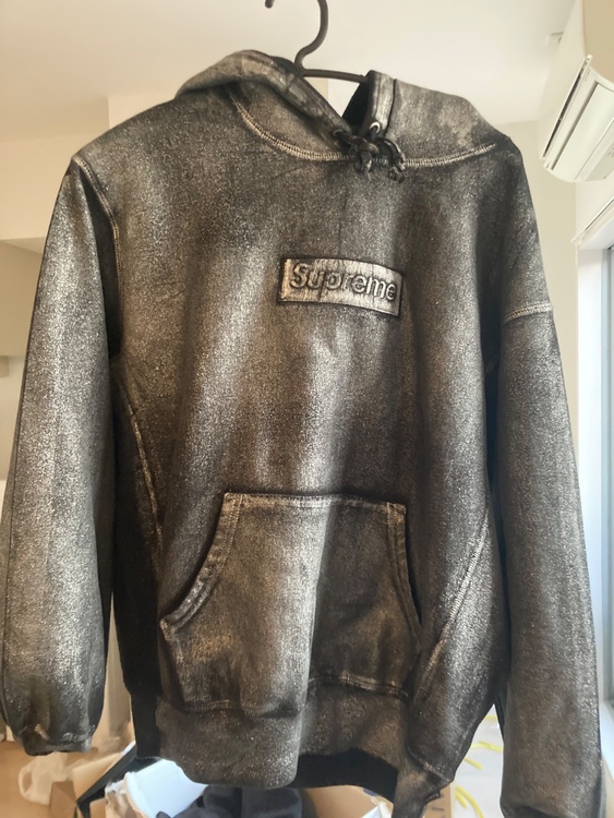 Supreme x MM6 Maison Margiela Foil Box L（古着・ファッション）の商品画像 - 査定依頼日：2026年3月1日 - 最高査定価格：100,000円