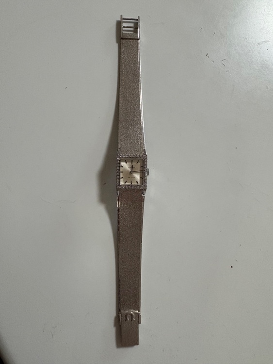 不明（高級時計）の商品画像 - 査定依頼日：2025年8月15日 - 最高査定価格：700,000円