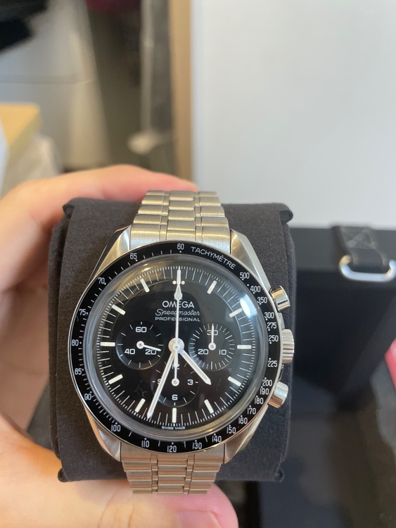 オメガ スピードマスター 310.30.42.50.01.001（高級時計）の商品画像 - 査定依頼日：2025年7月27日 - 最高査定価格：780,000円